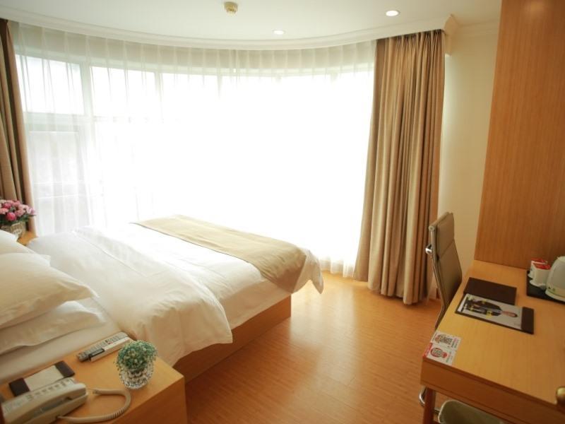 Greentree Inn Shanghai Hongqiao Airport Apartment Hotel Zewnętrze zdjęcie